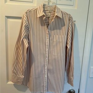 TARGET BRAND COTTON SPANDEX LONG SLEEVE IVORY/TAN STRIPE BUTTON FRONT SHIRT. NWT